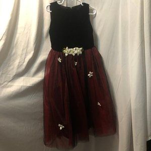 Little Mass Holiday Dress Size 5
